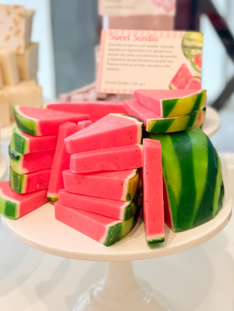 Instagram post from dulce._miel. This post is in position 1.